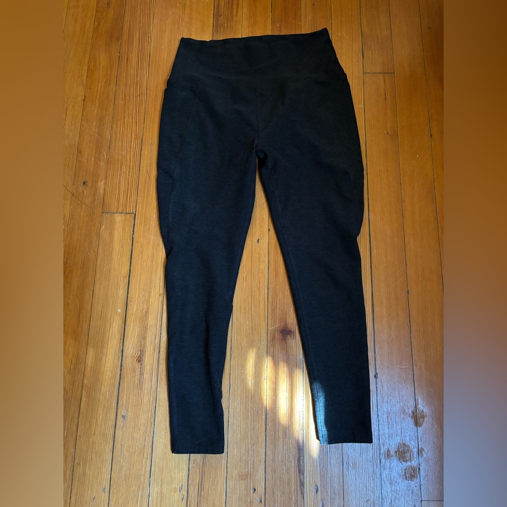 Beyond Yoga Black Leggings w/pockets